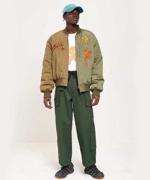 P.A.M.（パム）の「P.A.M. SPACE BLOSSOMS SPLIT BOMBER JACKET (ARTWORK BY LEOMI SADLER) (39131)（MA-1・メンズ・オリーブ・MEDIUM/LARGE/X-LARGE/SMALL）」の3枚目の写真