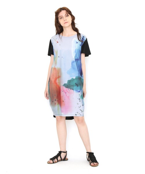 Design Tshirts Store graniph(デザイン ティーシャツ ストア グラニフ)の「ピースオブイマジネーション|バルーンシルエットワンピース(ワンピース・レディース・ブラック・FREE)」の6枚目の写真