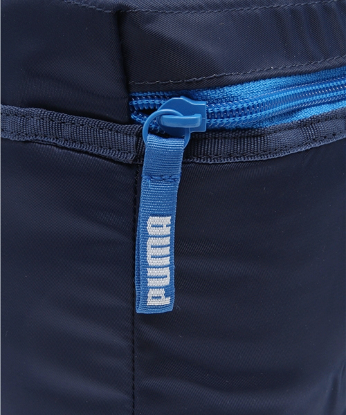 PUMA（プーマ）の「PUMA トム&ジェリー スモール バッグ (KIDS)（ハンドバッグ・キッズ・ネイビー/ピンク・フリー）」の7枚目の写真