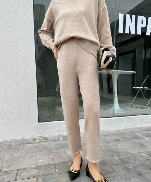 Diosfront(ディオスフロント)の「ハイネックニットプルオーバー+パンツ2点セット(セットアップ・レディース・ブラック/ベージュ/ピンク/ブルー/アイボリー・S/M/L)」の16枚目の写真