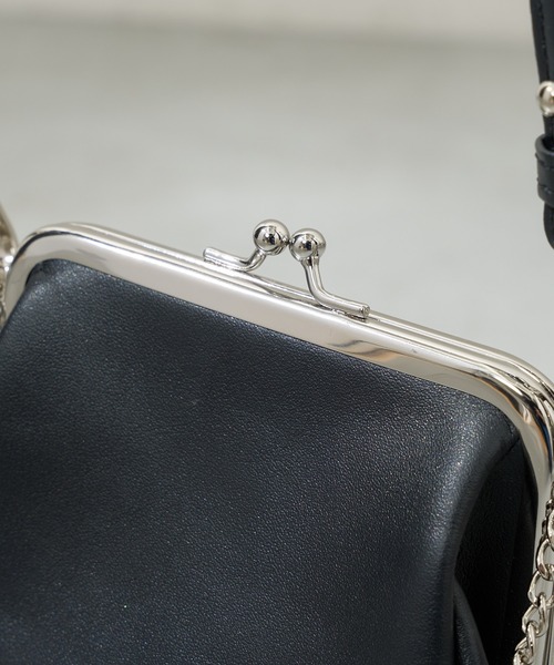 Chico（チコ）の「がま口ミニショルダーバック（ショルダーバッグ・レディース・ブラウン/ブラック系その他/ブラック/アイボリー・FREE）」の14枚目の写真