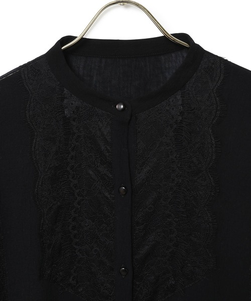 MADEMOISELLE ROPE'（マドモアゼル ロペ）の「<春まで使える>袖レースエアリーチュニックブラウス（シャツ/ブラウス・レディース・ブラック/ホワイト・38）」の9枚目の写真