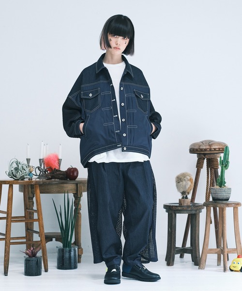 bedsidedrama（ベットサイドドラマ）の「Backside Lace Pants（デニムパンツ・レディース・ホワイト/ネイビー・2/1）」の4枚目の写真