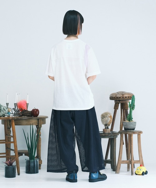 bedsidedrama（ベットサイドドラマ）の「Backside Lace Pants（デニムパンツ・レディース・ホワイト/ネイビー・2/1）」の8枚目の写真