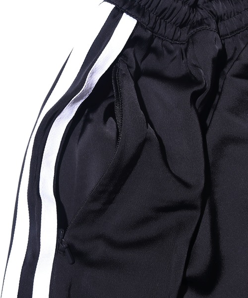adidas(アディダス)の「adidas originals/アディダス オリジナルス ORIW LONG SATIN SKIRT ロングスカート(スカート・レディース・ブラック・L/M/XS/S)」の8枚目の写真
