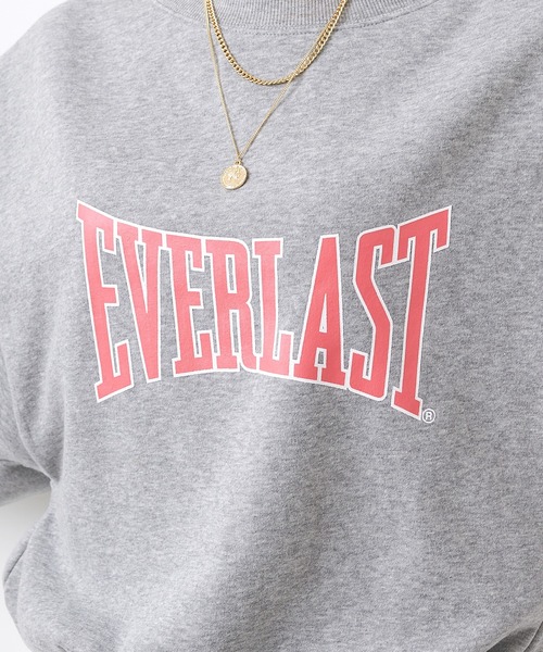 EVERLAST(CROSSPLUS ONLINE)(エバーラスト)の「ビッグロゴプリント ボリューム袖トレーナー(その他トップス・レディース・ベージュ/ネイビー/杢グレー・LL/M/L)」の19枚目の写真