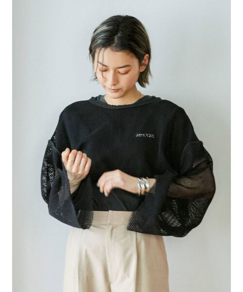 Ungrid（アングリッド）の「カラーエンブロイダリーTee（Tシャツ/カットソー・レディース・チャコールグレー/ブルー/ピンク/オフホワイト・FREE）」の12枚目の写真