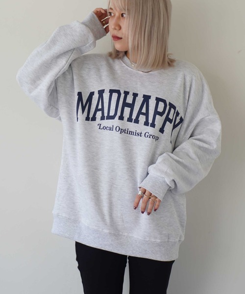 Port（ポート）の「カレッジ ロゴ ビッグシルエット スウェット (ユニセックス)（スウェット・レディース・A/B/C/D/E/F/G/H/I/J/K/L/M/N/O/P/Q/R/S/T/U/W/X/V・FREE）」の2枚目の写真