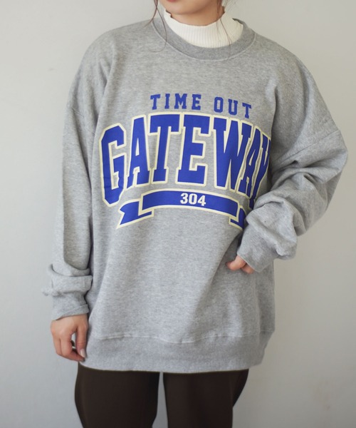 Port（ポート）の「カレッジ ロゴ ビッグシルエット スウェット (ユニセックス)（スウェット・レディース・A/B/C/D/E/F/G/H/I/J/K/L/M/N/O/P/Q/R/S/T/U/W/X/V・FREE）」の8枚目の写真