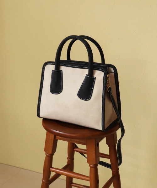 T・S・L(ティーエスエル)の「スクエア2wayバッグ(ボストンバッグ・レディース・ブラック/イエロー/モカ・FREE)」の2枚目の写真