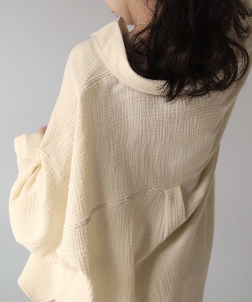 Bab（バブ）の「配色ステッチダブルガーゼビッグシャツ（シャツ/ブラウス・レディース・ライトブルー/アイボリー/Cream・M）」の21枚目の写真