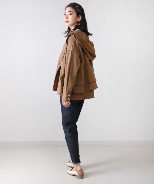 Bou Jeloud（ブージュルード）の「【WEB限定】シャークスキンバックフレアマウンテンパーカー（マウンテンパーカー・レディース・ベージュ/ピンク/モカ・FREE）」の10枚目の写真