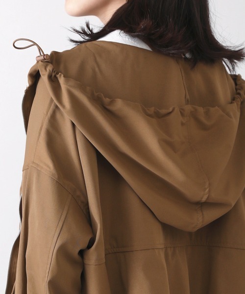 Bou Jeloud（ブージュルード）の「【WEB限定】シャークスキンバックフレアマウンテンパーカー（マウンテンパーカー・レディース・ベージュ/ピンク/モカ・FREE）」の11枚目の写真