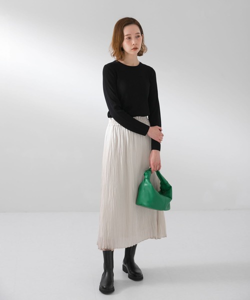 UR Lab.（アーバンリサーチラボ）の「サラサラリブクルーネックニット（ニット/セーター・レディース・チャコールグレー/ベージュ系その他/グリーン/ブラック/ホワイト・FREE）」の18枚目の写真