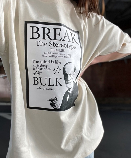 intoxic.(イントキシック)の「【intoxic.】フロイトピクチャー ショートスリーブ(Tシャツ/カットソー・レディース・ブラック/ベージュ・FREE)」の2枚目の写真