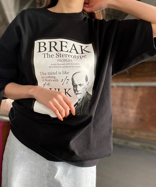 intoxic.(イントキシック)の「【intoxic.】フロイトピクチャー ショートスリーブ(Tシャツ/カットソー・レディース・ブラック/ベージュ・FREE)」の10枚目の写真