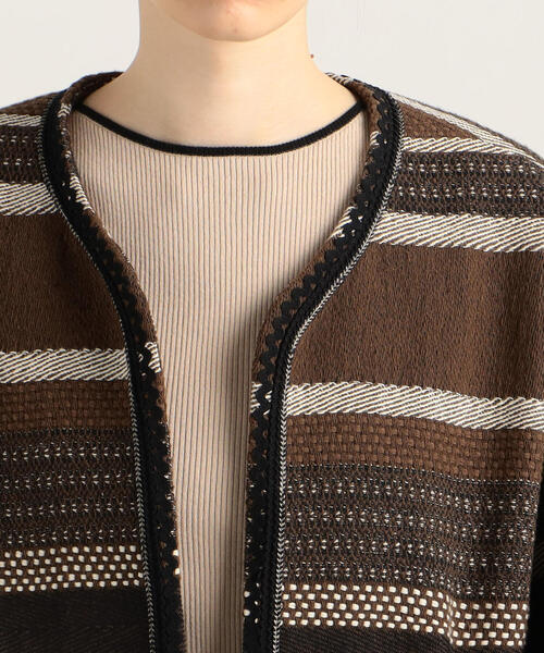 TOMORROWLAND （トゥモローランド）の「リサイクルコットンジャカード ノーカラーショートコート（ノーカラーコート・レディース・ブラウン系その他2・36）」の8枚目の写真