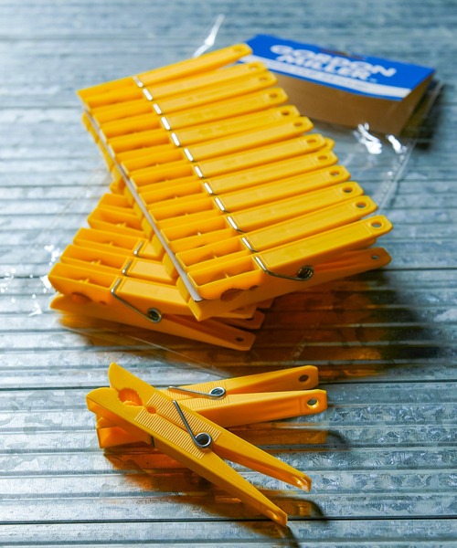 GORDON MILLER（ゴードンミラー）の「GORDON MILLER（ゴードンミラー）クリップ 24ピースセット（ランドリーグッズ・メンズ・ブルー/ホワイト/イエロー・ONE SIZE）」の3枚目の写真