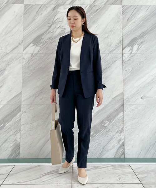 UNTITLED アンタイトル パンツスーツ 背抜き ブラック 春 夏 美品 UNTITLED アンタイトル パンツ スーツ ジャケット 上下