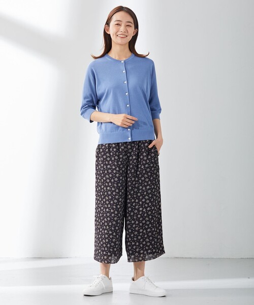 J.PRESS(ジェイプレス)の「【洗える】楊柳フラワープリント キュロット パンツ(その他パンツ・レディース・グレー系5/ネイビー系5・11/7/9)」の3枚目の写真