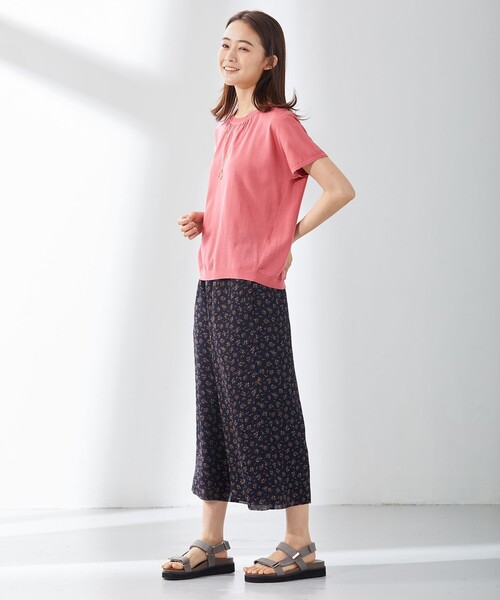 J.PRESS(ジェイプレス)の「【洗える】楊柳フラワープリント キュロット パンツ(その他パンツ・レディース・グレー系5/ネイビー系5・11/7/9)」の6枚目の写真