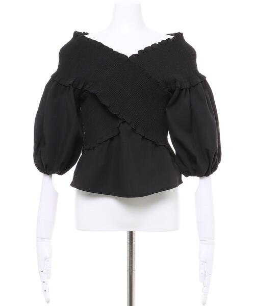 INGNI（イング）の「シャーリングクロス／ブラウス（シャツ/ブラウス・レディース・オフホワイト/ブラック/ブラウン/ピンク/ブラック系その他3・M）」の6枚目の写真