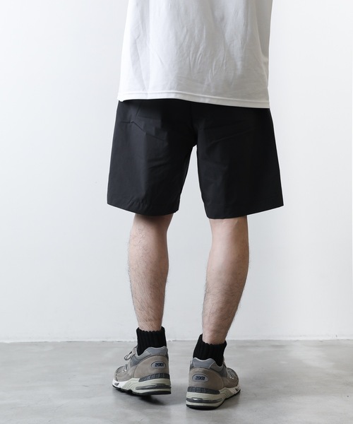 ATTACHMENT(アタッチメント)の「【 直営店・ZOZOTOWN限定 】タイプライタークロスオーバーストレッチショーツ / TYPEWRITER CROSSOVER STRETCH SHORTS(その他パンツ・メンズ・ライトグレー/ブラック/グレー系その他・2/3/1)」の15枚目の写真