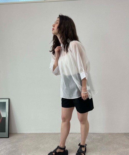 toucher du brise（トゥシェドブリーズ）の「フロントタック ショートパンツ（その他パンツ・レディース・ベージュ/ブラック・M）」の9枚目の写真