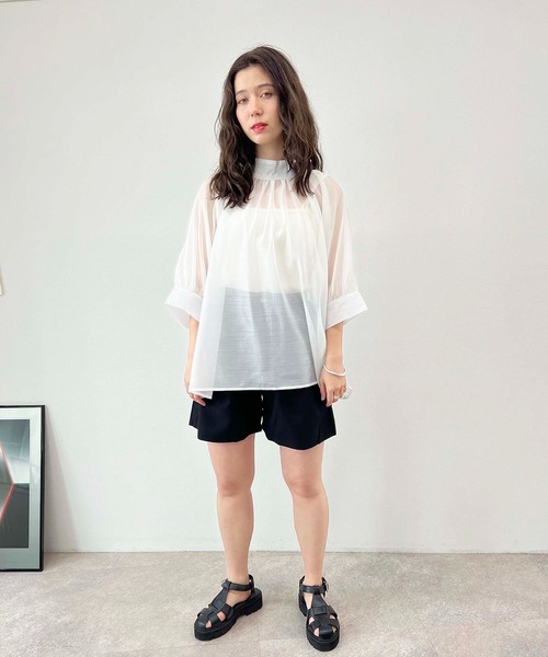 toucher du brise（トゥシェドブリーズ）の「フロントタック ショートパンツ（その他パンツ・レディース・ベージュ/ブラック・M）」の20枚目の写真