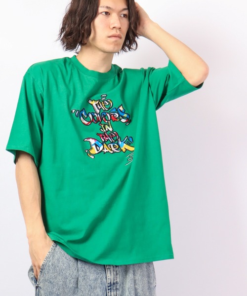 RE730（アールイーセブンサーティー）の「RE730 ロゴワッペン ビッグシルエットルーズ半袖Tシャツ（Tシャツ/カットソー・メンズ・ブラック/グレー/ブルー/グリーン/ブラック系その他/グレー系その他/グリーン系その他/ブルー系その他・M/L/XL）」の6枚目の写真