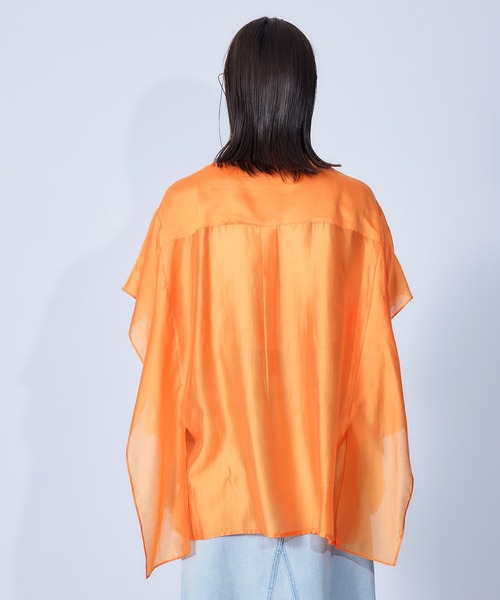 ROPE'（ロペ）の「ブライトシアーラッフルショールブラウス（シャツ/ブラウス・レディース・サックスブルー/オレンジ/ブラック/ブラウン・38）」の12枚目の写真