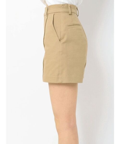 EVRIS（エヴリス）の「ピンタックストレッチショートパンツ（その他パンツ・レディース・ブラック/ベージュ・MEDIUM/SMALL）」の18枚目の写真