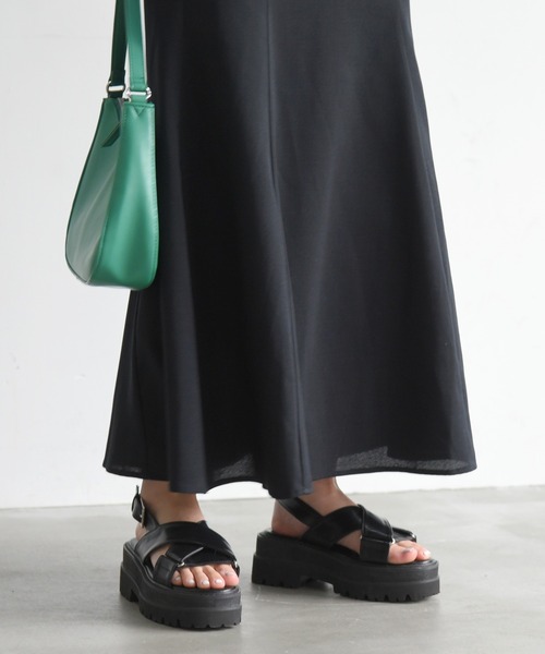 sango(sango)の「リネンライクマーメイドスカート(スカート・レディース・ブラック/ナチュラル・FREE)」の22枚目の写真