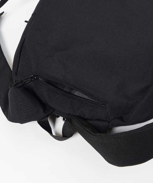 shopnikoniko（ショップニコニコ）の「リュック 大容量 黒リュック おしゃれ シンプル 通学 韓国 高校生 ロゴ刺繍 リュックサック（バックパック/リュック・レディース・ブラック/ブルー・フリー）」の13枚目の写真