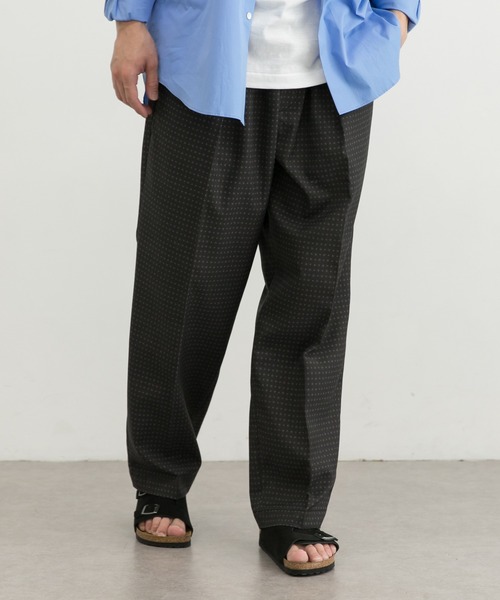 URBAN RESEARCH(アーバンリサーチ)の「KOMONプリントイージーパンツ(その他パンツ・メンズ・ブラック/グリーン・SMALL/MEDIUM/LARGE)」の4枚目の写真
