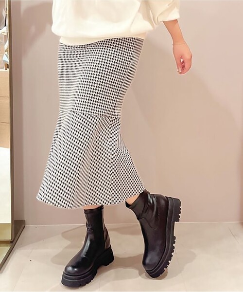 ESPERANZA(エスペランサ)の「◆タンクソールストレッチショートブーツ(ブーツ・レディース・ブラック/ブラック系3/ブラウン系・LL/S/M/L)」の9枚目の写真