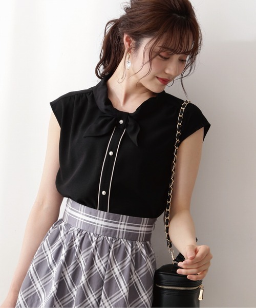 PROPORTION BODY DRESSING(プロポーションボディドレッシング)の「バイカラーボウタイブラウス / 1212210700(シャツ/ブラウス・レディース・ブラウン/ブラック系その他/ブラック/ホワイト系その他・MEDIUM/SMALL)」の2枚目の写真