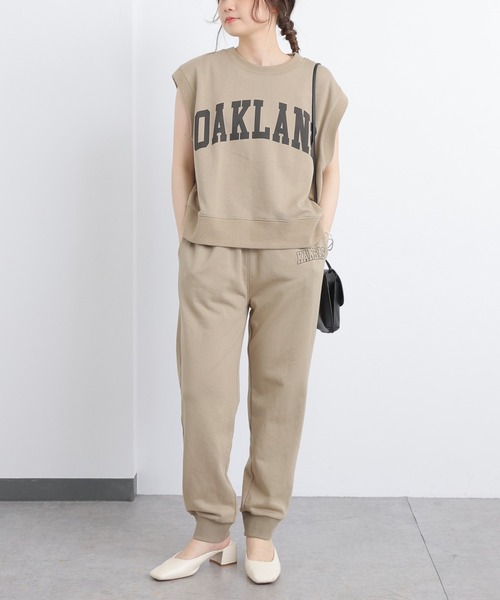 PUAL CE CIN(ピュアルセシン)の「【セットアップ対応】裏毛カレッジロゴプリントパンツ(スウェットパンツ・レディース・チャコールグレー/ベージュ/グリーン・FREE)」の6枚目の写真