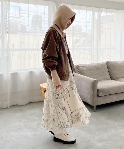 mysty woman（ミスティウーマン）の「ウール混で暖かいフロントリボンバラクラバ 165984（ニットキャップ/ビーニー・レディース・ホワイト/ベージュ/ブラウン・FREE）」の14枚目の写真