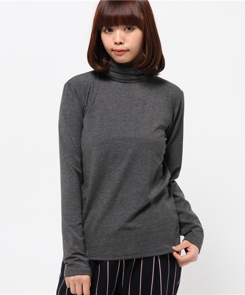 OUTLET(アウトレット)の「【WHO'S WHO gallery】KRカットタートル(Tシャツ/カットソー・レディース・ブラック/グレー/ネイビー/ホワイト・FREE)」の3枚目の写真