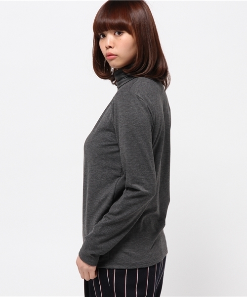 OUTLET(アウトレット)の「【WHO'S WHO gallery】KRカットタートル(Tシャツ/カットソー・レディース・ブラック/グレー/ネイビー/ホワイト・FREE)」の6枚目の写真