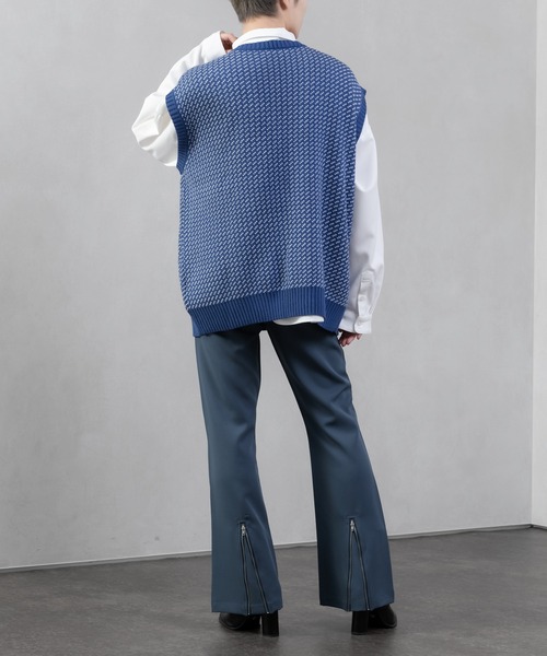 Adoon plain（アドーンプレーン）の「【Adoon plain】バーズアイニットベスト（ベスト・メンズ・ホワイト/ブラック/ブルー・MEDIUM/LARGE）」の21枚目の写真