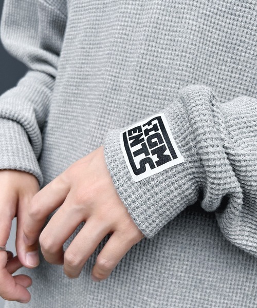 Figments（フィグメンツ）の「ハーフZIPビッグプルオーバー（スウェット・レディース・ブラック/グレー・LARGE/X-LARGE）」の6枚目の写真