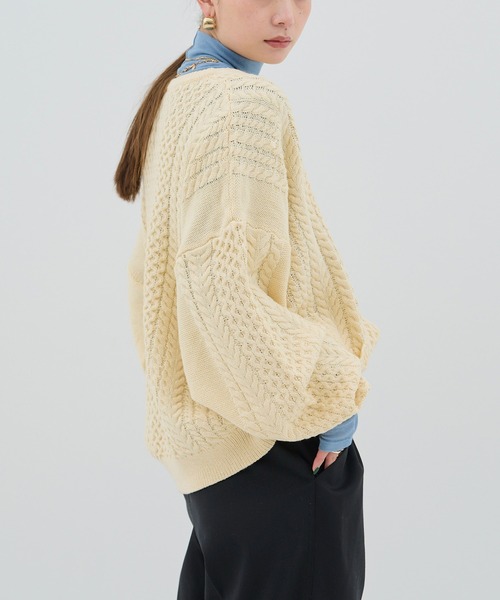 HANNE（アン）の「【by kumika】ケーブルニットカーディガン（ニット/セーター・レディース・グリーン/ホワイト/ブラック・フリー）」の12枚目の写真