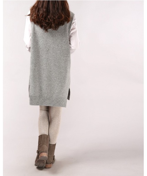 Ritzy(リッツィー)の「Vネックベスト(ベスト・レディース・ホワイト/グレー/チャコールグレー/カーキ・FREE)」の7枚目の写真