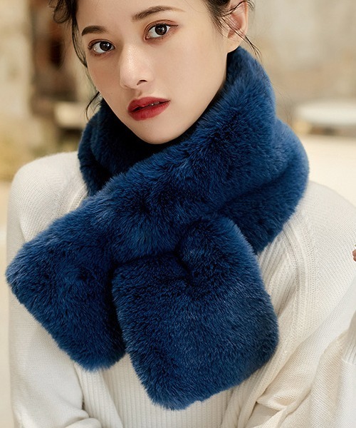 Fun & Daily（ファンアンドデイリー）の「F&D : クロスファーマフラー