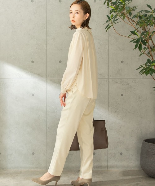 URBAN RESEARCH ROSSO（アーバンリサーチロッソ）の「『UR TECH』スティックパンツ（その他パンツ・レディース・アイボリー/ブラック/ブルー・38/36）」の11枚目の写真