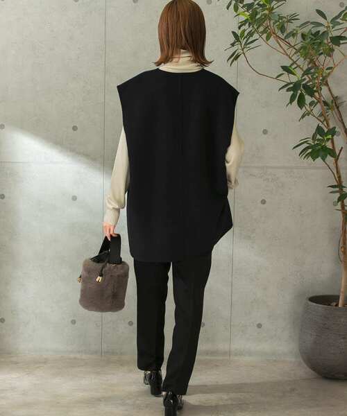 URBAN RESEARCH ROSSO（アーバンリサーチロッソ）の「『UR TECH』スティックパンツ（その他パンツ・レディース・アイボリー/ブラック/ブルー・38/36）」の18枚目の写真