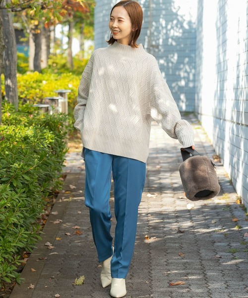 URBAN RESEARCH ROSSO（アーバンリサーチロッソ）の「『UR TECH』スティックパンツ（その他パンツ・レディース・アイボリー/ブラック/ブルー・38/36）」の21枚目の写真