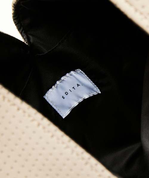 EDITA.（エディータ）の「ネオプレンマルチトート　多機能 / 通勤（トートバッグ・レディース・レモンイエロー/チャコールグレー/ブラック/オフホワイト・FREE）」の17枚目の写真